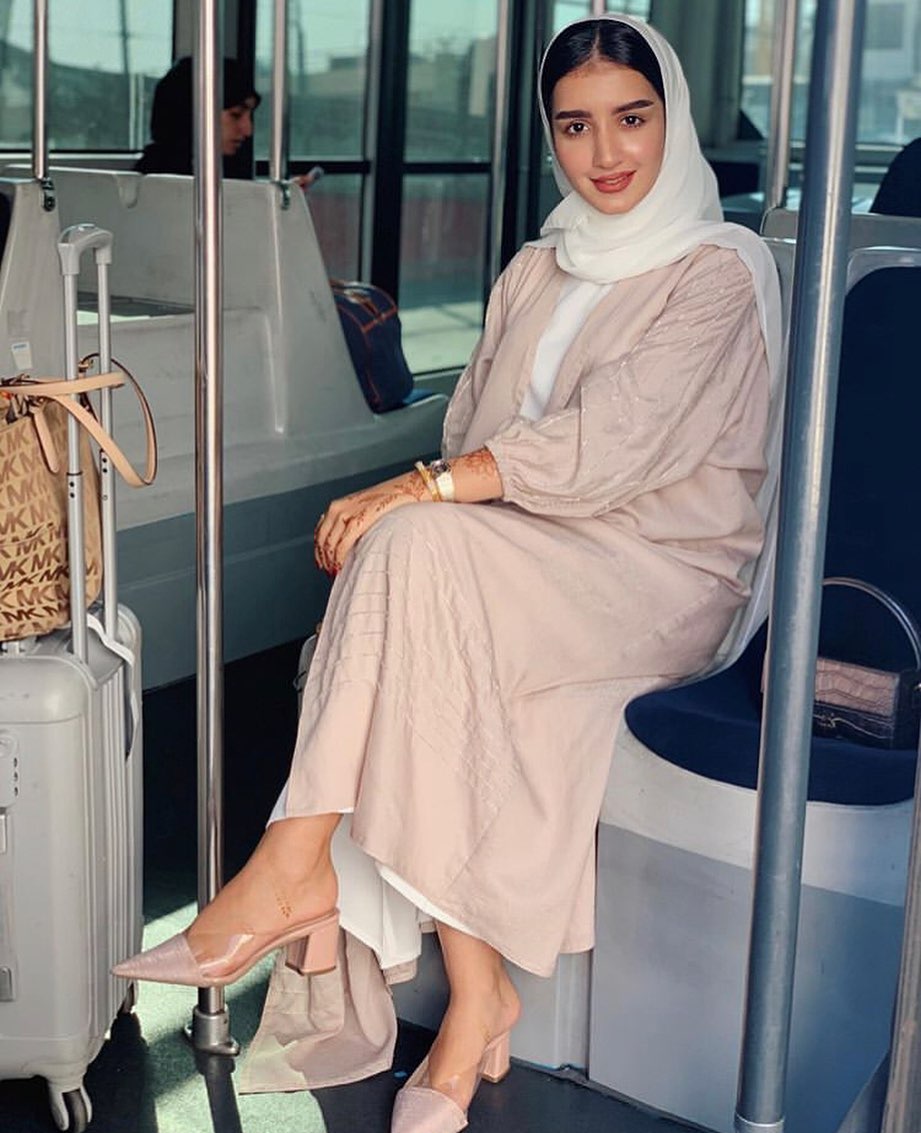 Elite Lady
